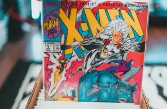The Ultimate Guide to Marvel and DC Comic Book Collecting